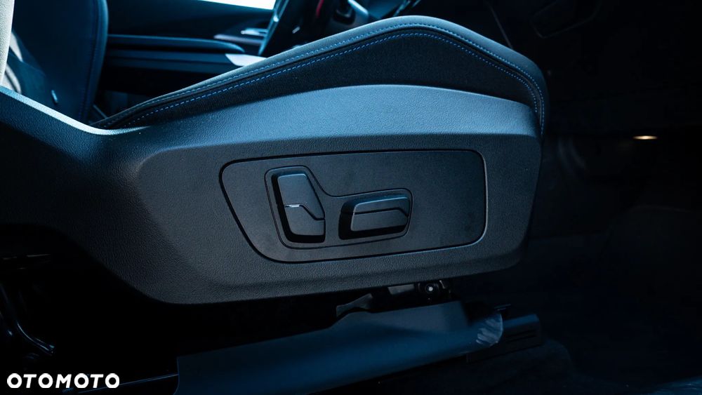BMW X1 M35i xDrive - 16
