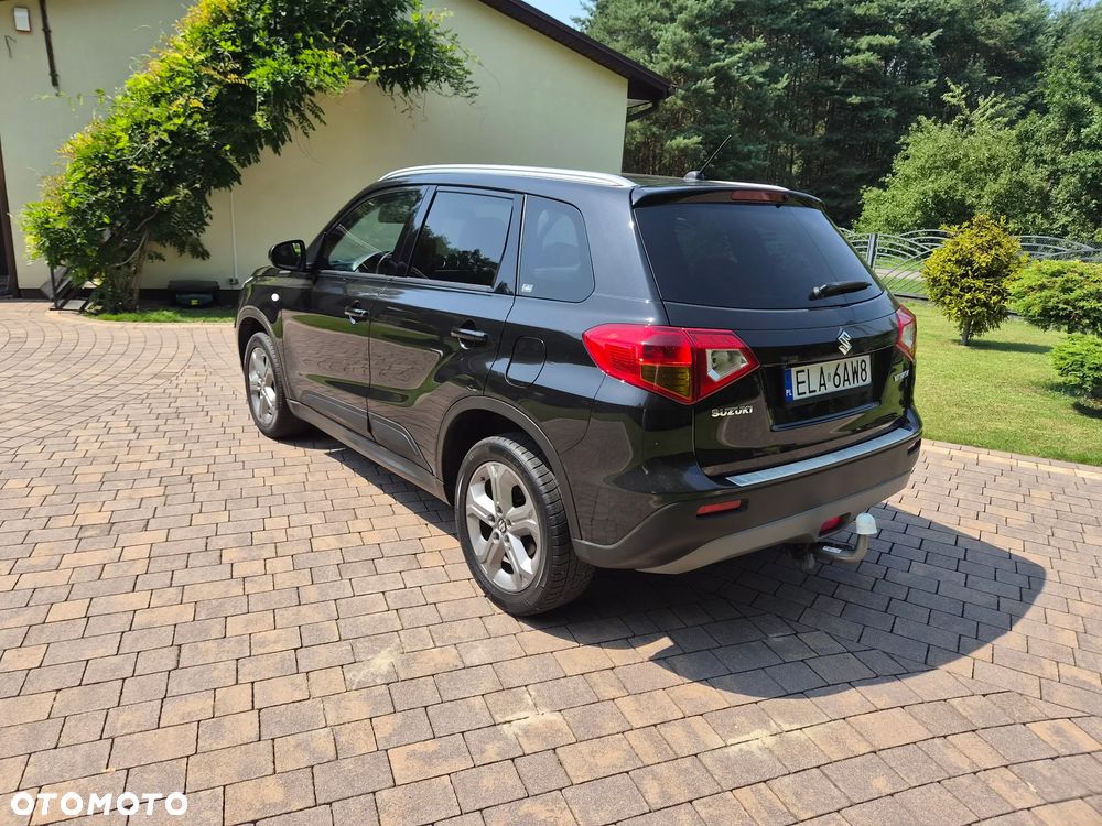 Suzuki Vitara 1.6 Comfort 2WD - 14
