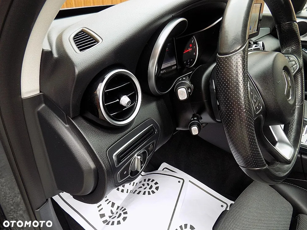 Mercedes-Benz Klasa C 180 T 7G-TRONIC Avantgarde - 11