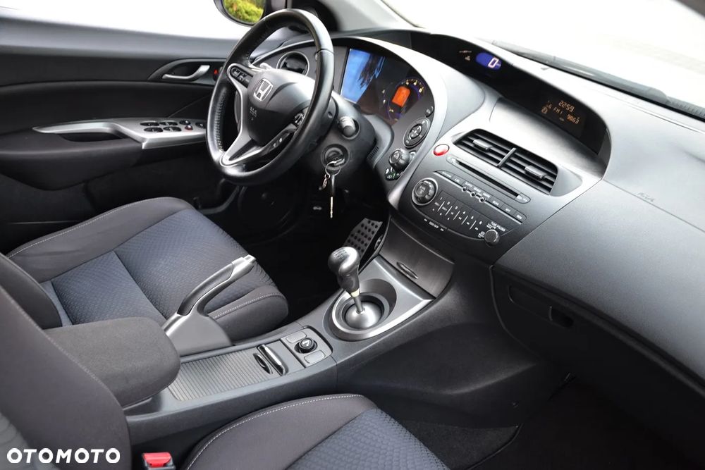 Honda Civic 1.8i-VTEC Sport - 30