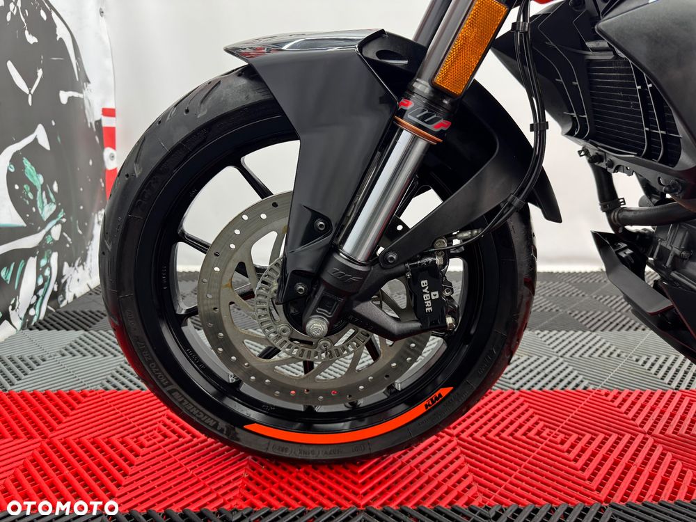KTM Duke - 8