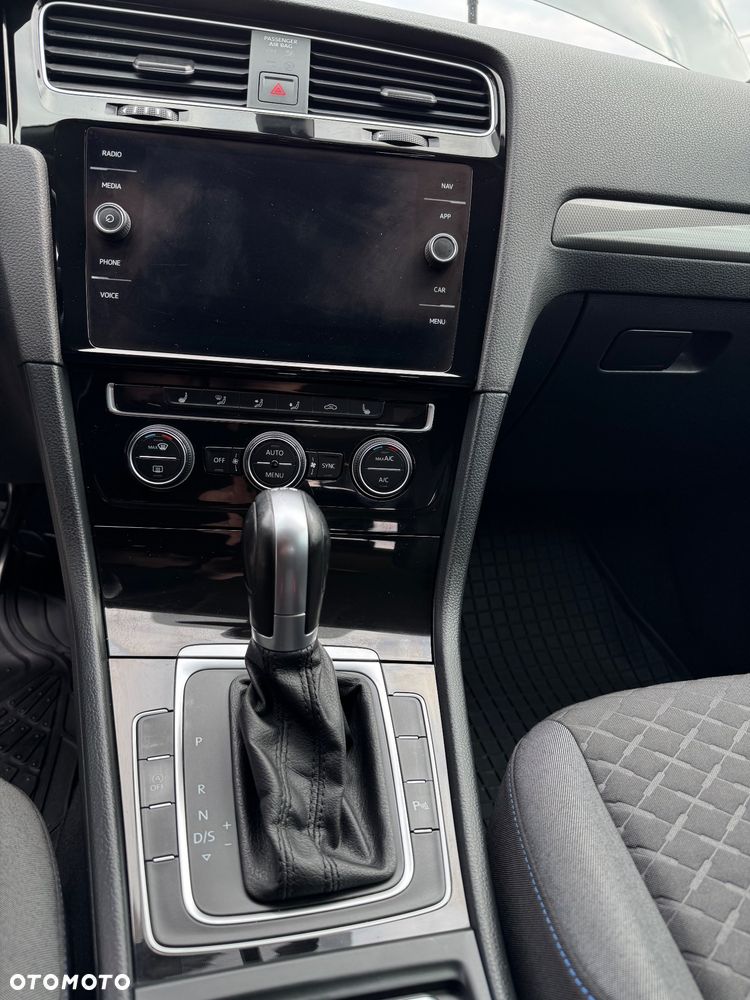 Volkswagen Golf 1.6 TDI BMT Highline DSG - 15