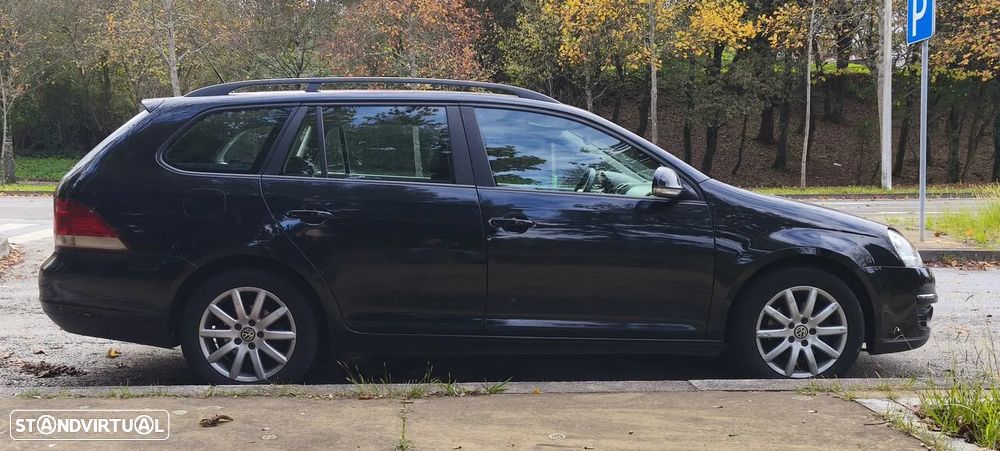 VW Golf Variant 1.9 TDi DPF Confortline DSG - 6