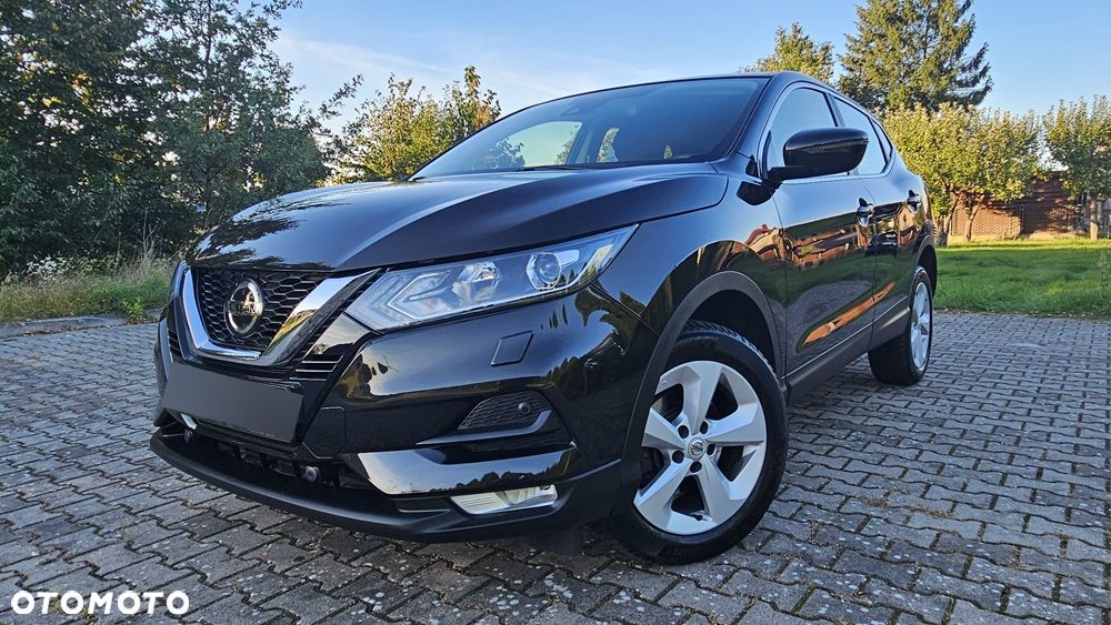 Nissan Qashqai - 1