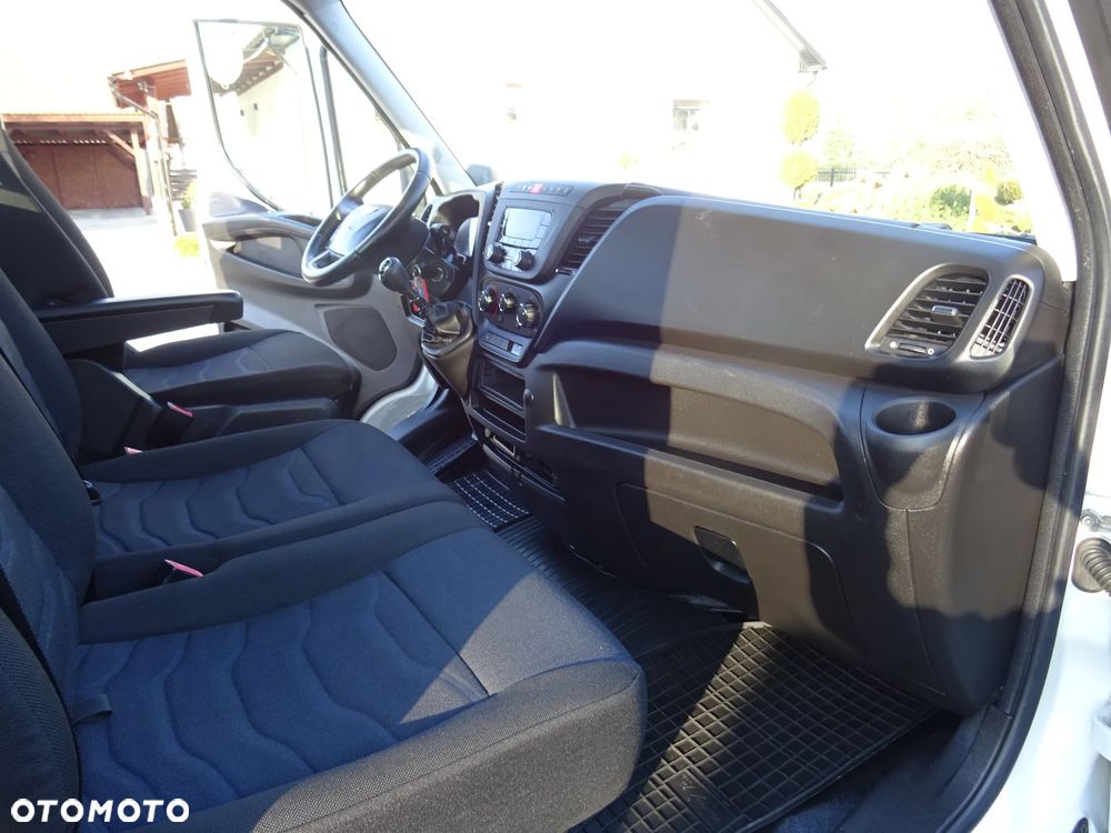 Iveco 35c15 Wywrotka 3-stronna 3,0 HPI Wzmocnione Resory Klima - 25