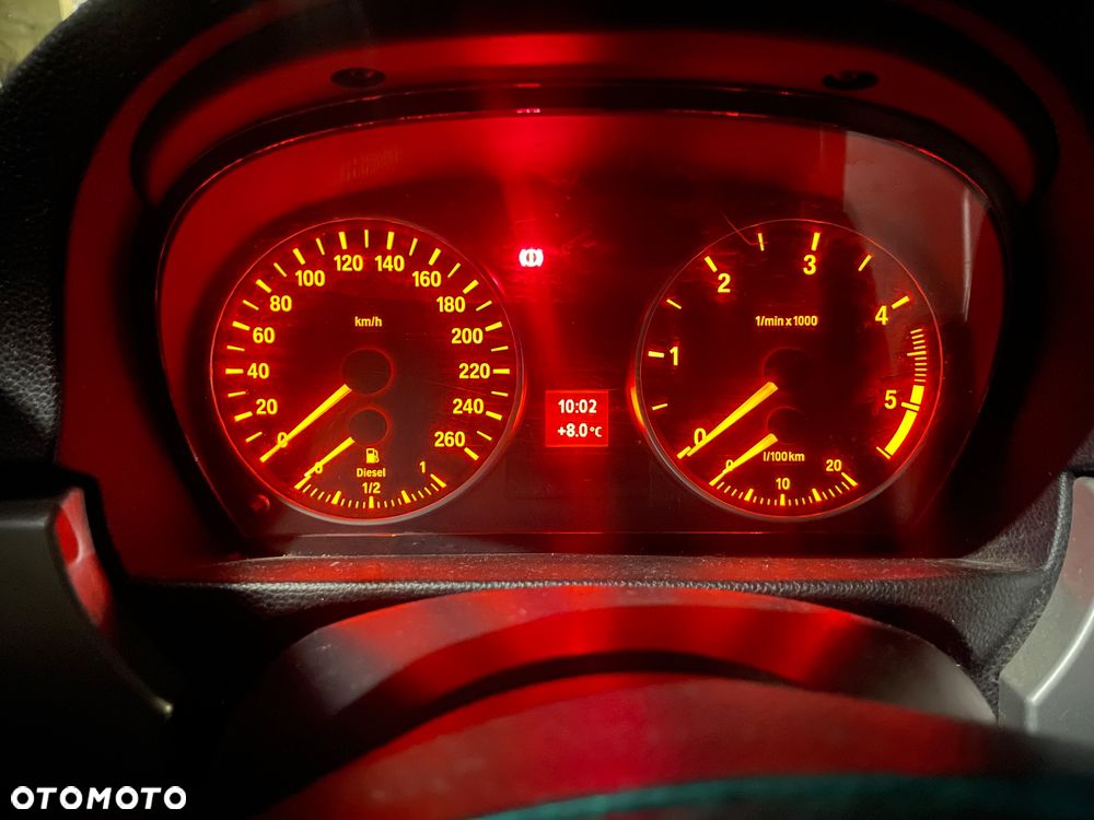 BMW Seria 3 320d - 8
