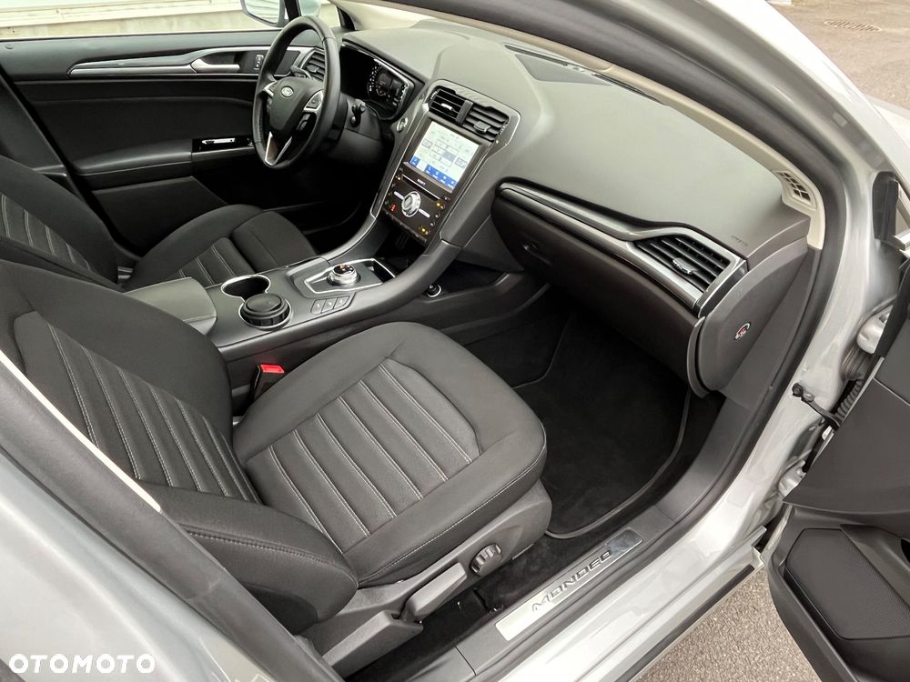Ford Mondeo Turnier 2.0 EcoBlue Titanium - 32