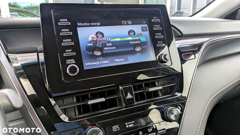 Toyota Camry 2.5 Hybrid Comfort CVT - 13