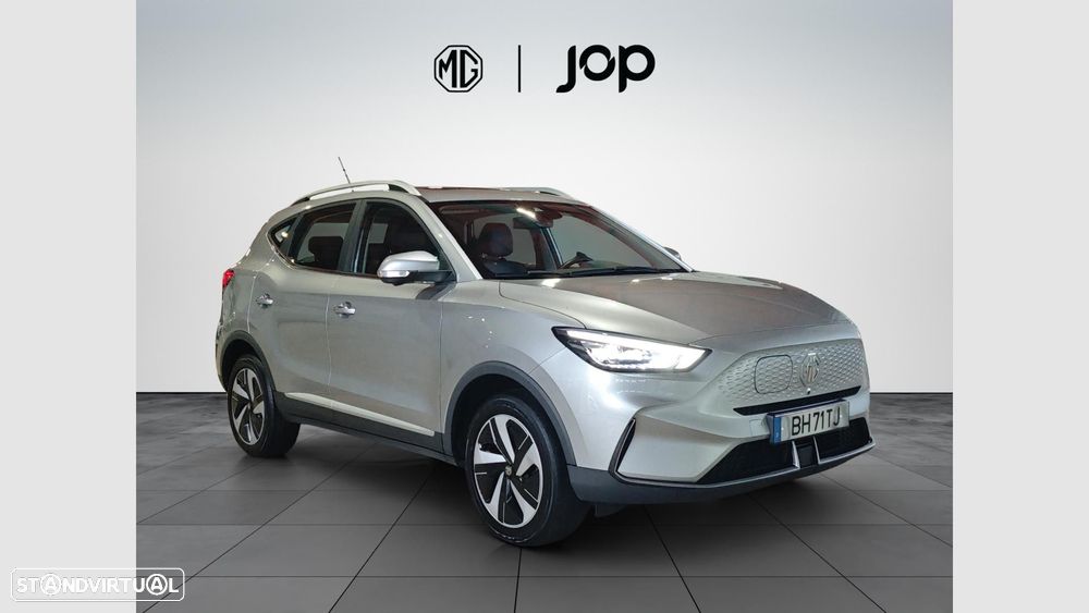 MG ZS EV 50.3 kWh Luxury - 9