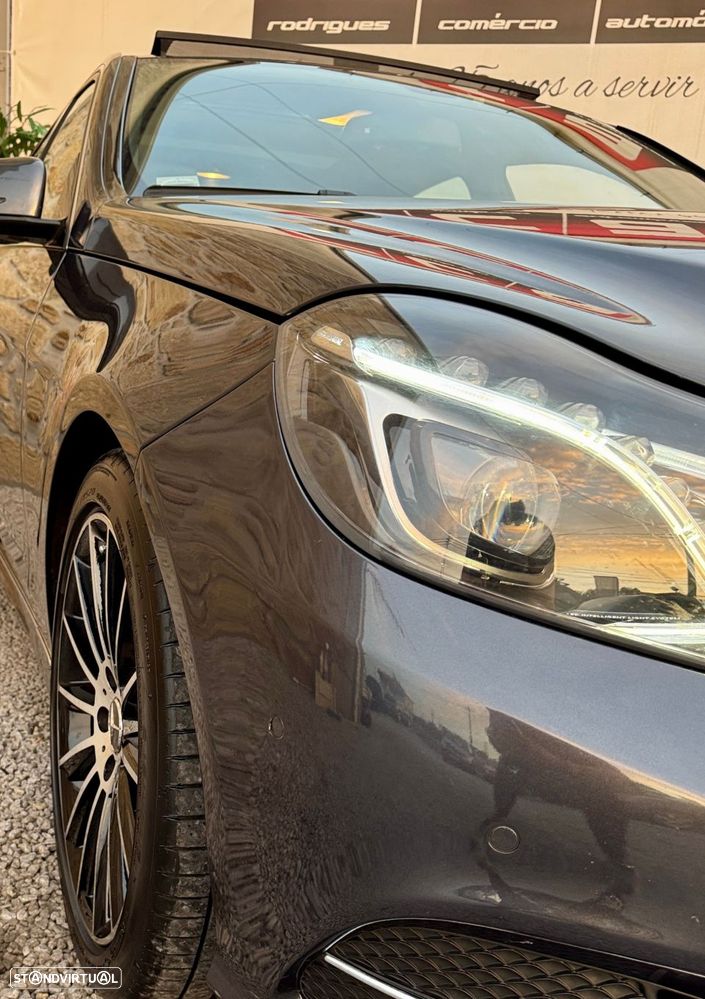 Mercedes-Benz E 300 - 51