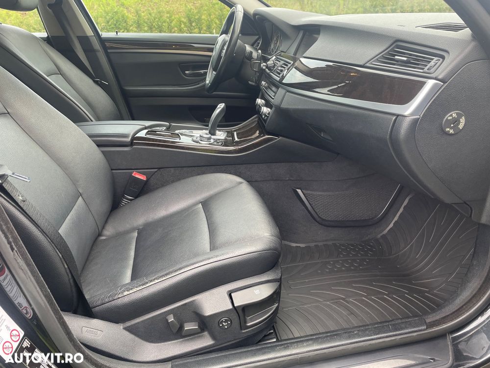 BMW Seria 5 520d Aut. - 7
