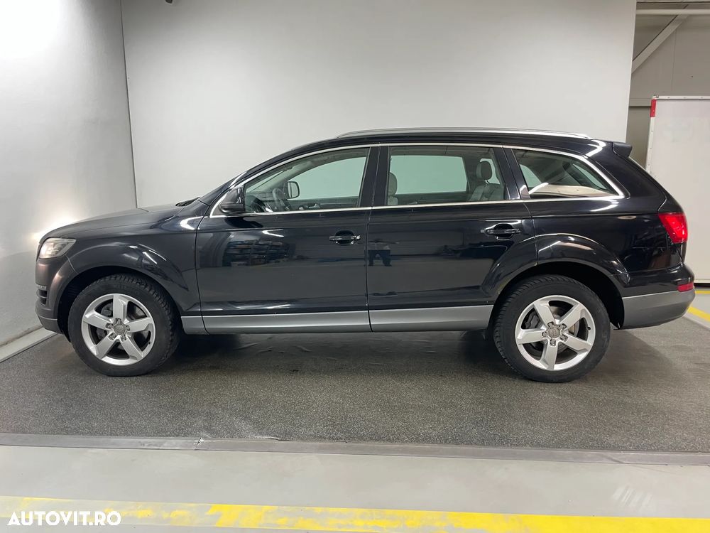 Audi Q7 3.0 TDI Quattro Tip - 6