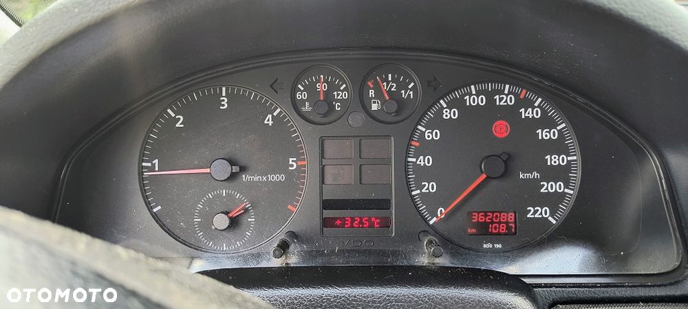 Audi A4 Limousine 1.9 TDI - 16