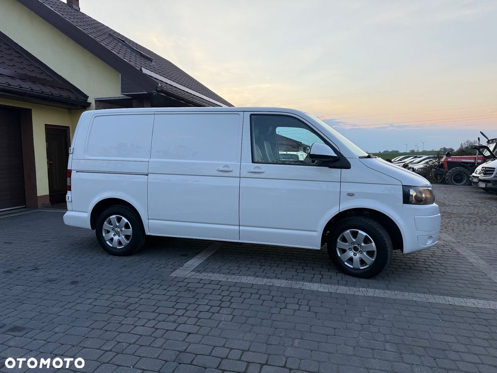 Volkswagen Transporter - 10