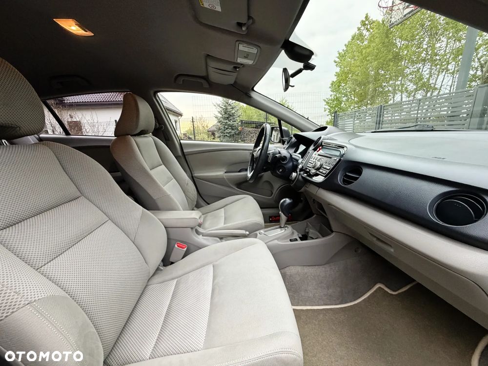 Honda Insight - 11