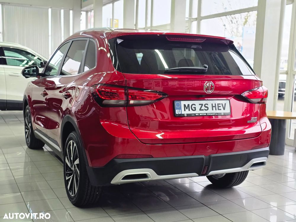 MG ZS HEV - 4