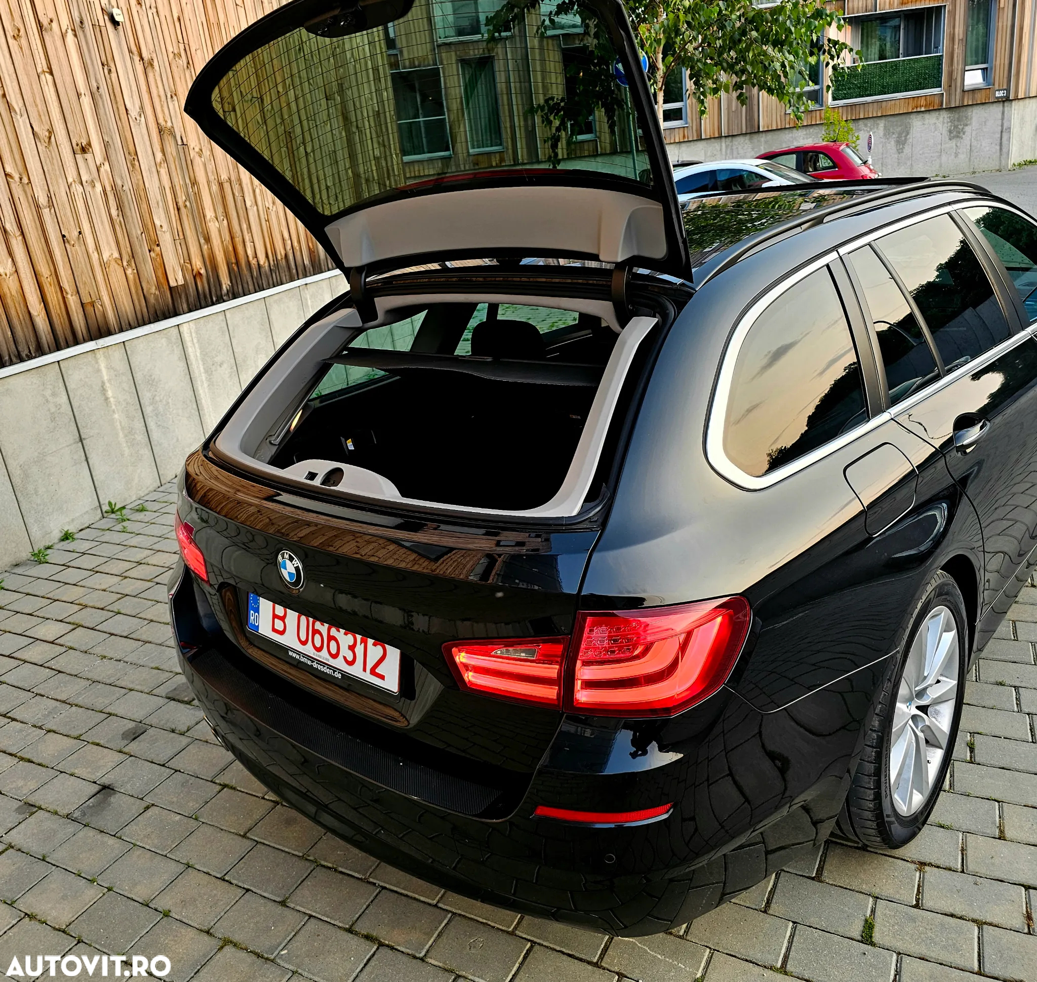 BMW Seria 5 520d Touring Aut. - 15