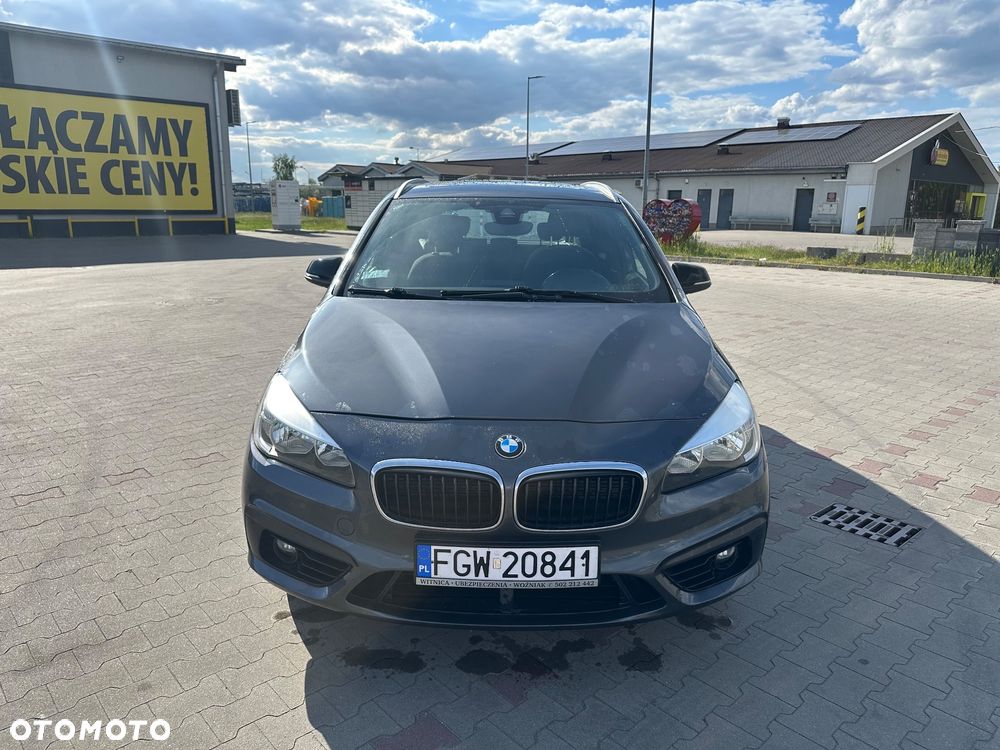 BMW Seria 2 218d Sport Line - 1