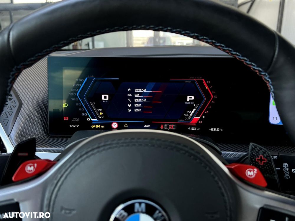 BMW XM 50e - 24