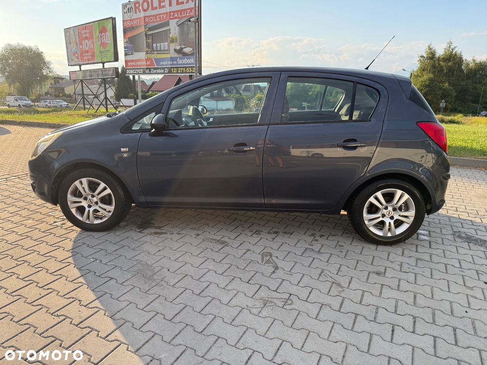 Opel Corsa 1.2 16V Edition 150 S&S - 8