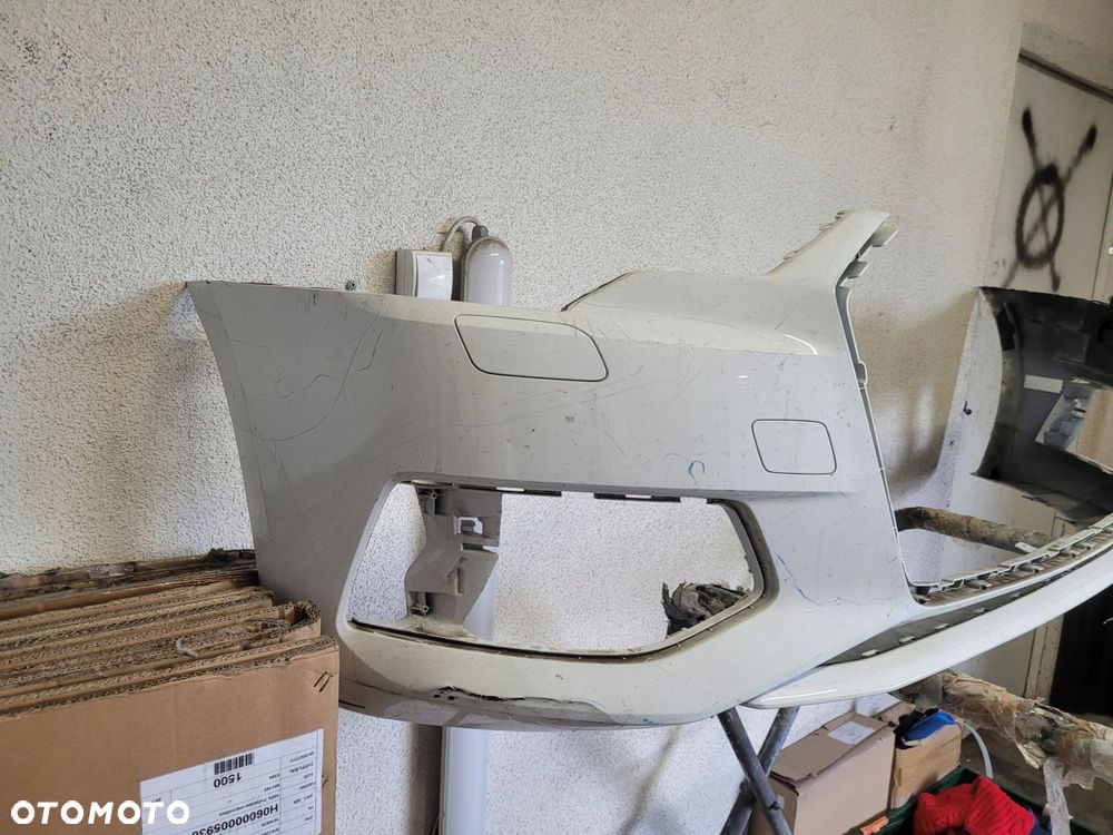 AUDI A6 C8 4K ZDERZAK PRZÓD PRZEDNI SPRYSKI BIAŁY - 3