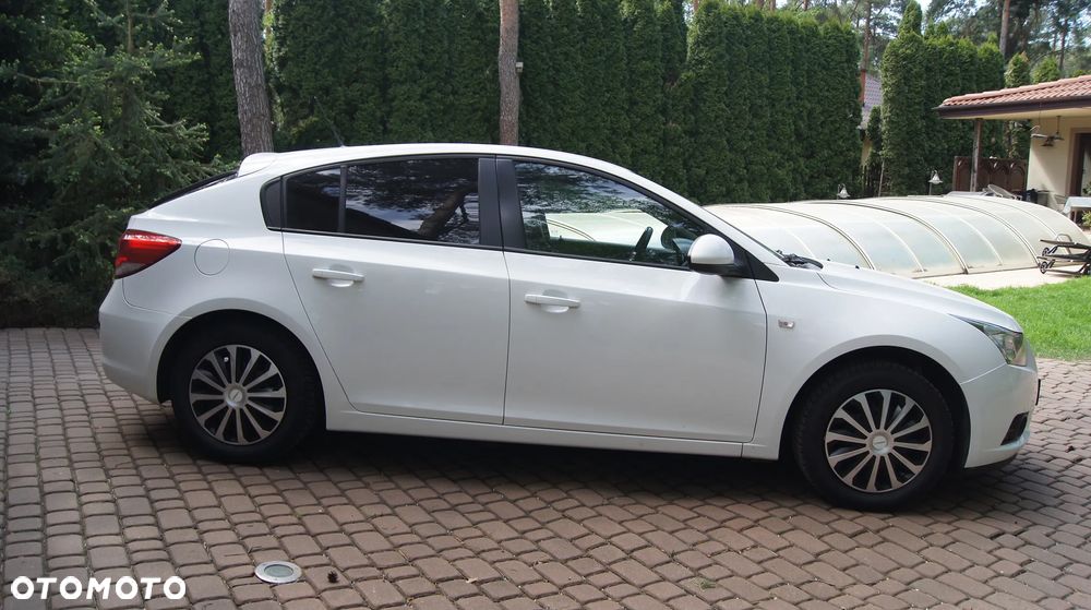 Chevrolet Cruze 1.8 LT - 5