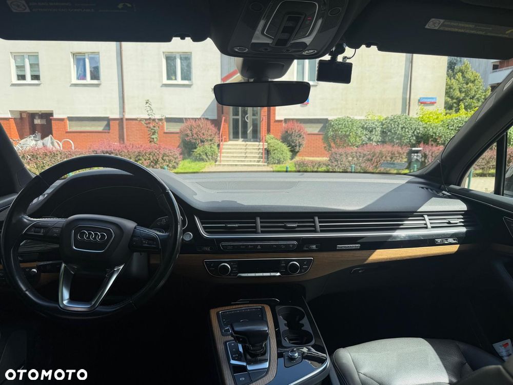 Audi Q7 3.0 TFSI Quattro Tiptronic - 13