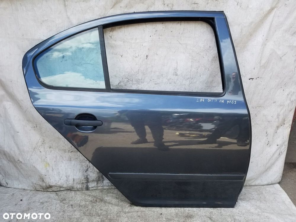 drzwi tył prawe skoda octavia ii lift hb kod 9153 - 1
