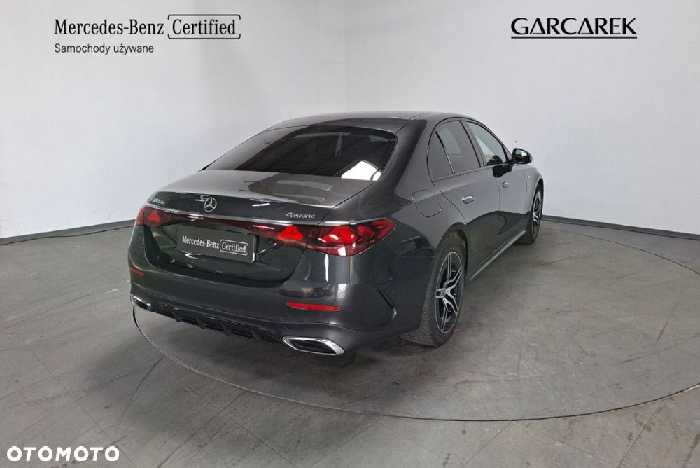 Mercedes-Benz Klasa E - 6