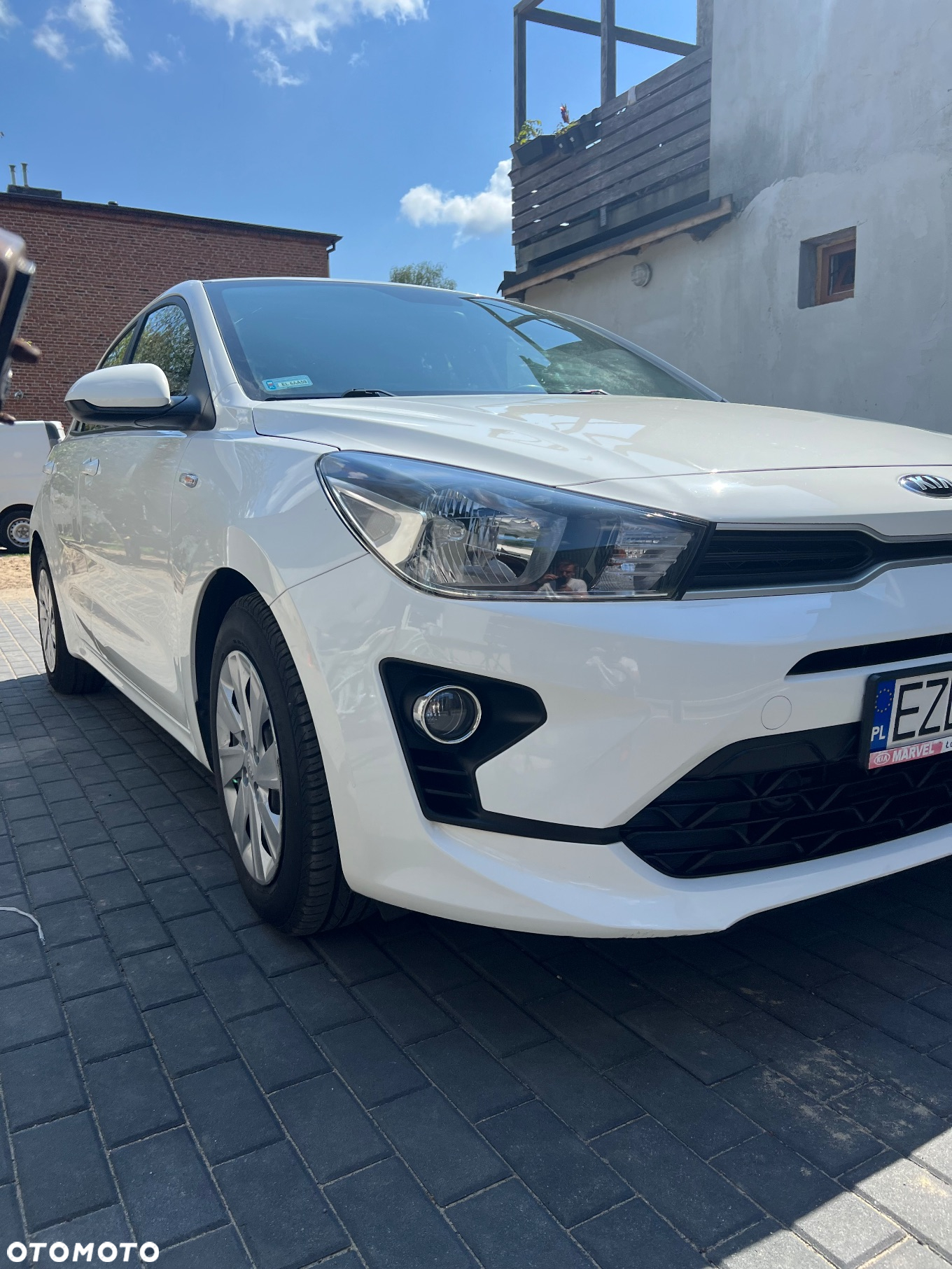 Kia Rio - 2