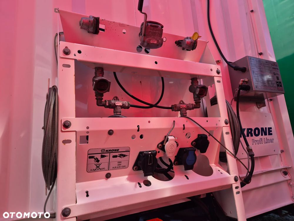 Krone BURTOWA BUDOWLANA VARIOS PÓŁMEGA 385/55 z Niemiec / ALUFELGI / stan bardzo dobry / PODNOSZONA OŚ I DACH / BPW firanka burto-firanka firana burtówka burto firanka - 14