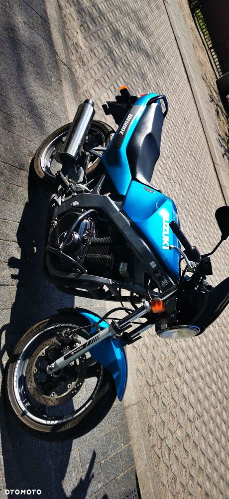 Suzuki GS - 3