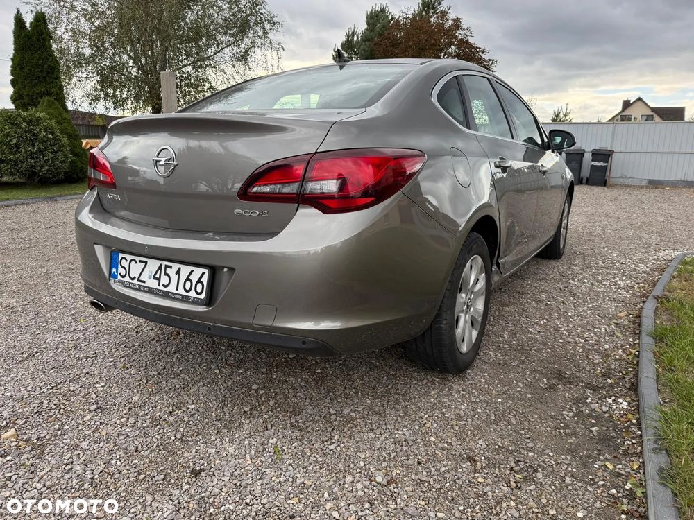 Opel Astra IV 1.4 T Active EU6 - 7