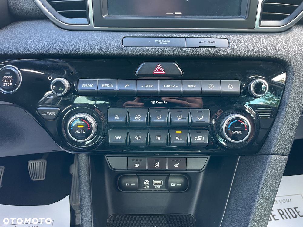 Kia Sportage 1.6 GDI 2WD DREAM-TEAM EDITION - 33