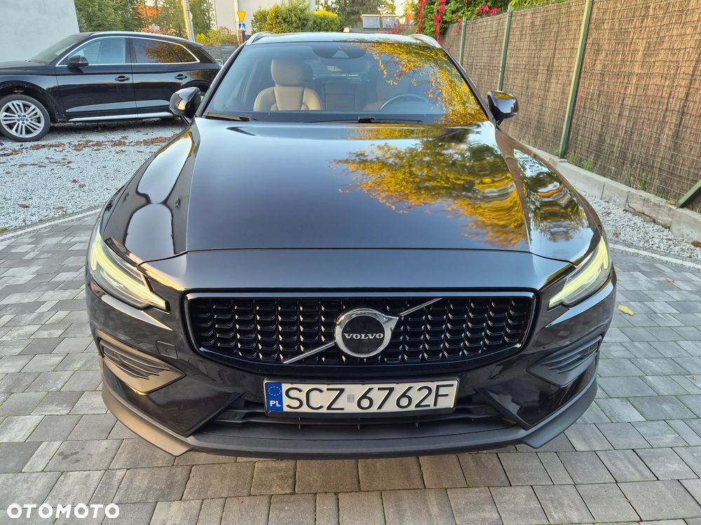 Volvo V60 2020 photo 3