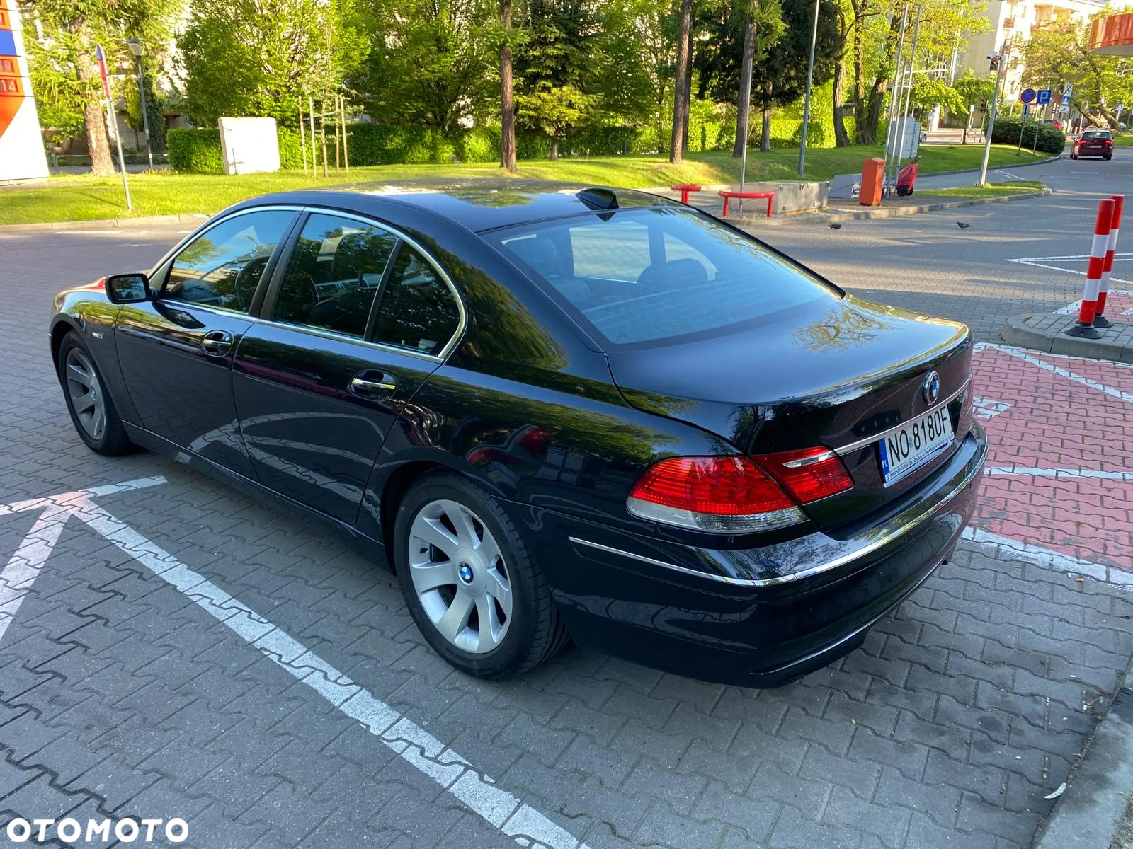 BMW Seria 7 745d - 5