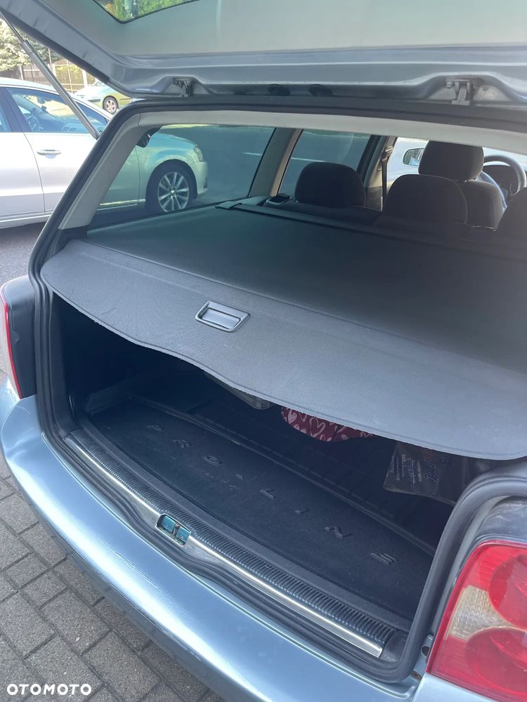 Volkswagen Passat 1.8T Comfortline - 17