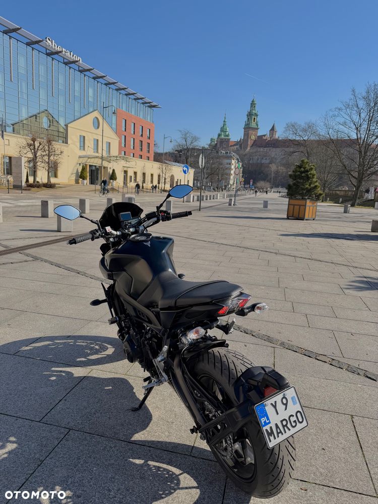 Yamaha MT - 15