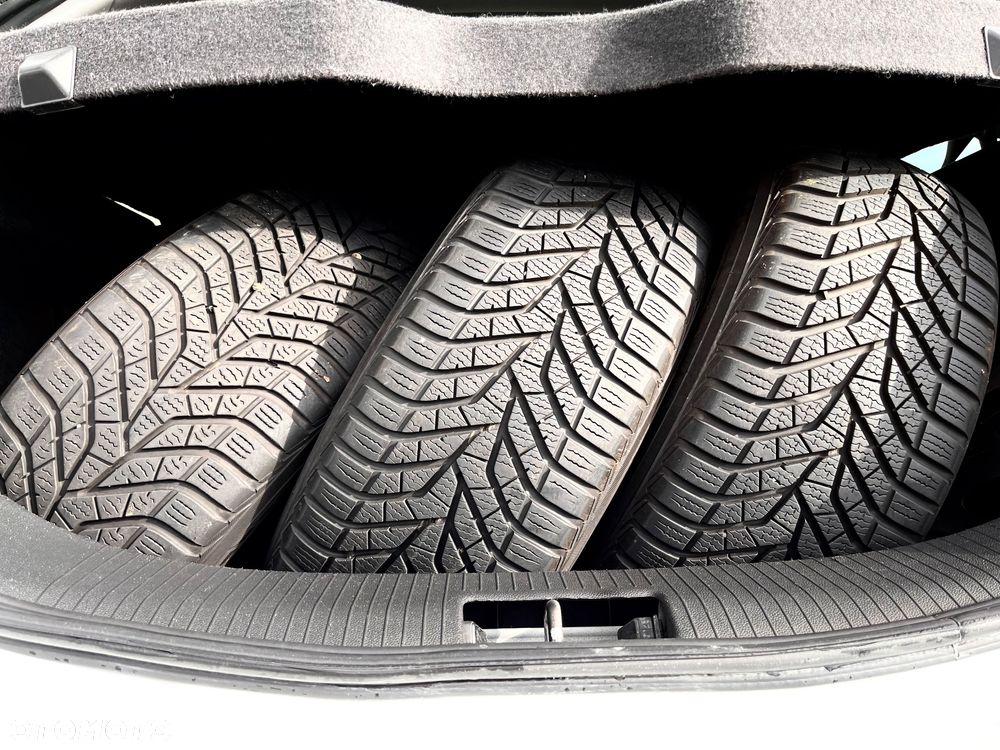 Opel Astra ver-iv-gtc-1-4-active - 15