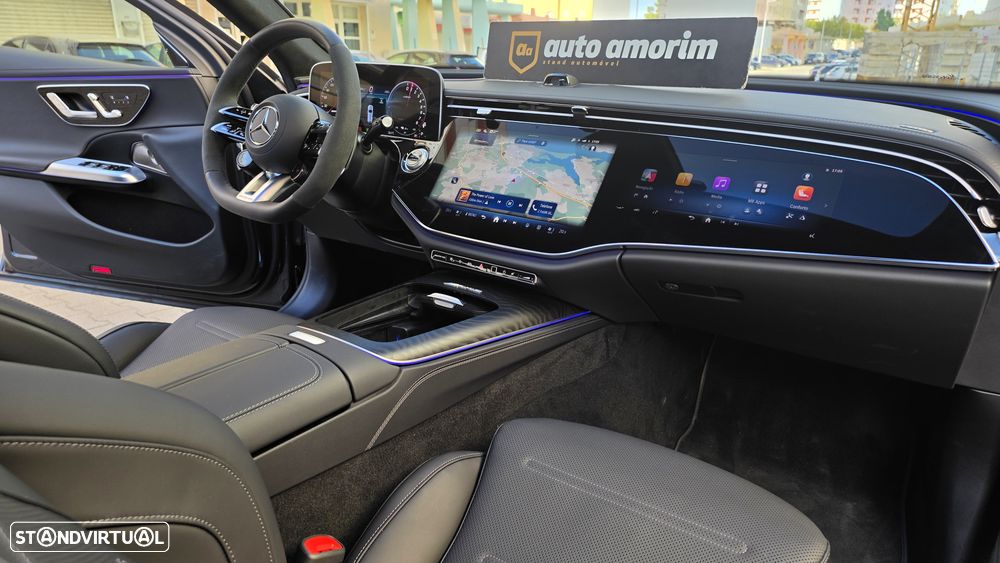 Mercedes-Benz E 53 AMG Hybrid 4Matic+ - 32