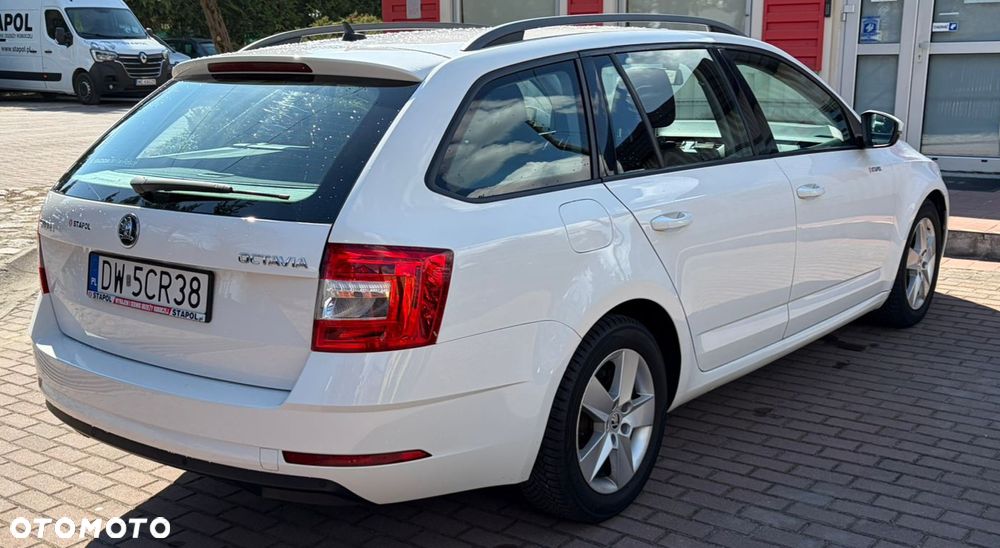 Skoda Octavia 1.4 TSI Ambition - 3
