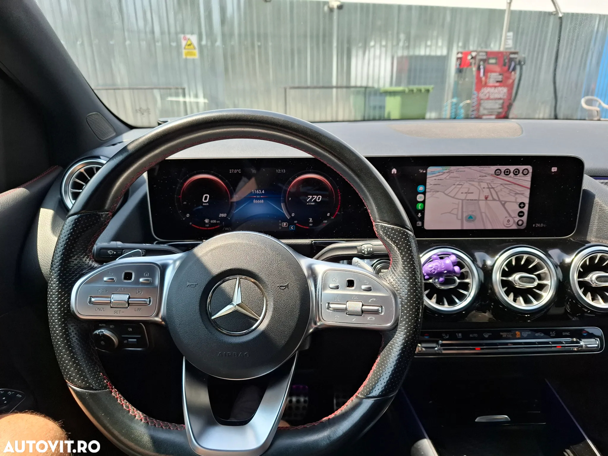Mercedes-Benz B 200 d - 13