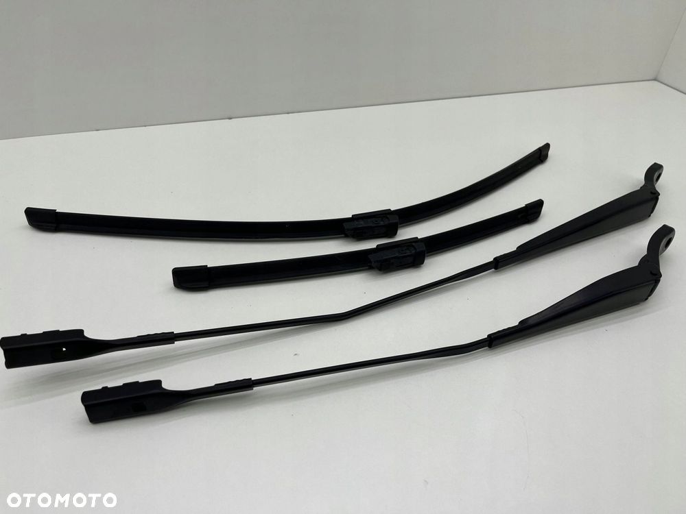 OPEL CROSSLAND X RAMIONA WYCIERACZEK KOMPLET EUROPA 39079980 - 1