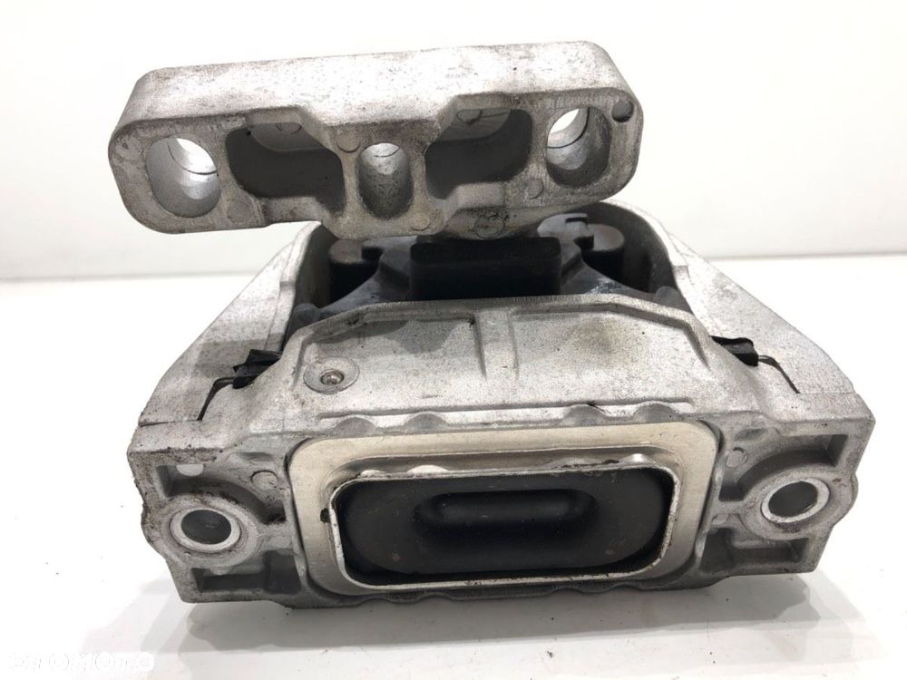 PODUSZKA SILNIKA PRAWY  SKODA YETI (5L) 2009 - 2017 1.4 TSI 90 kW [122 KM] benzyna 2010 - 2015 - 2