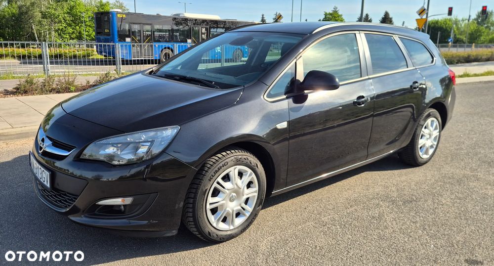 Opel Astra 1.4 Turbo Exklusiv - 5
