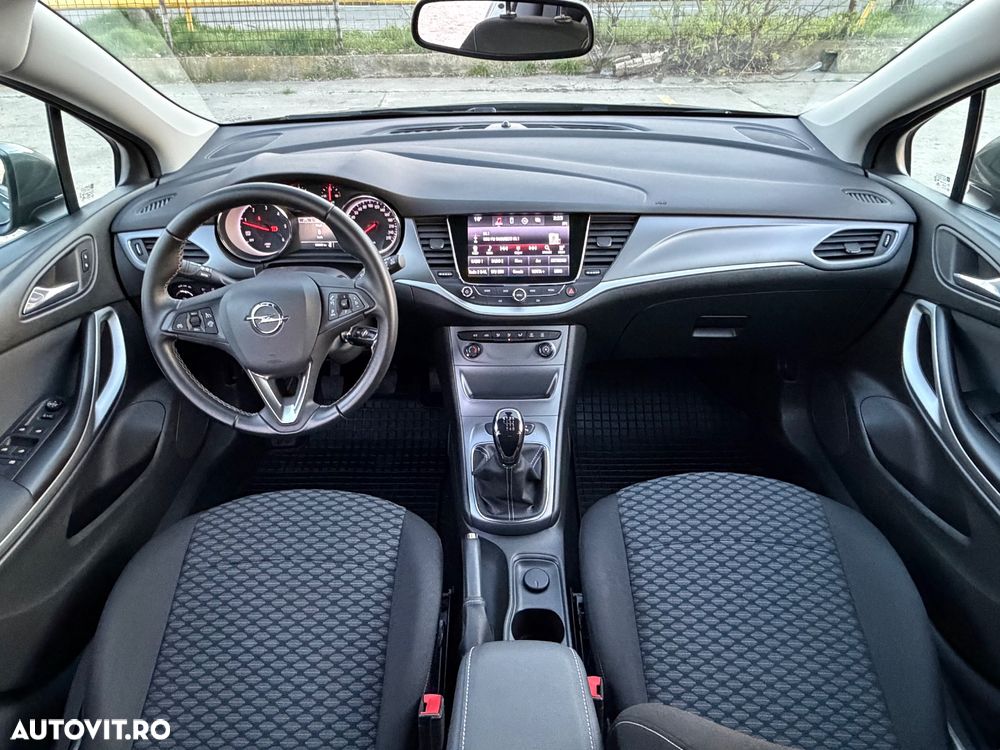 Opel Astra 1.6 D Start/Stop Dynamic - 10