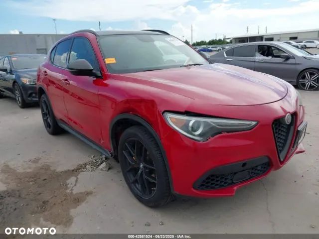 Alfa Romeo Stelvio 2.0 Turbo 16V AT8-Q4 Veloce Ti