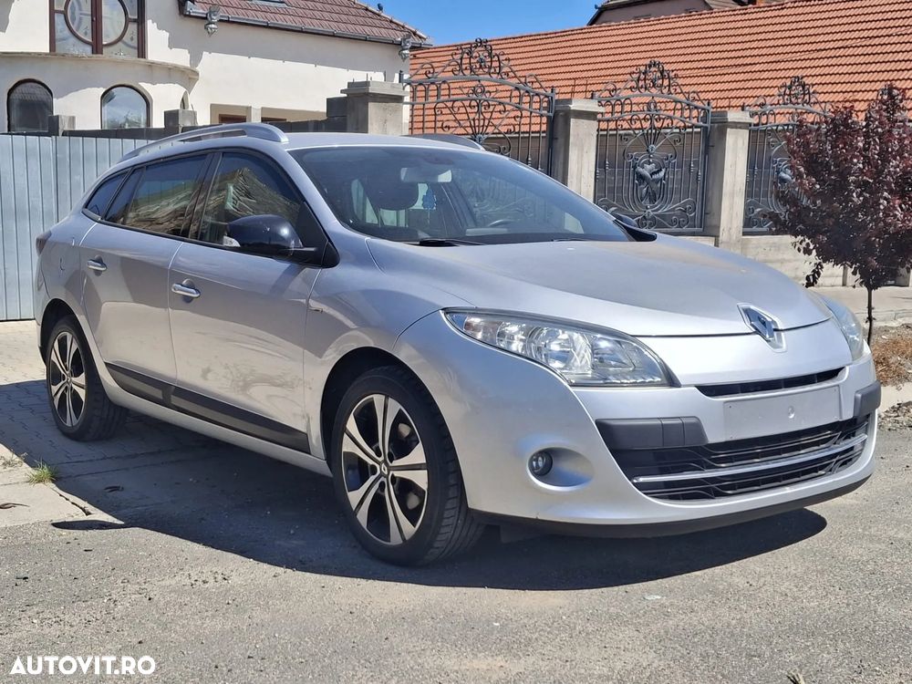 Renault Megane ENERGY dCi 110 Start & Stop Bose Edition - 6