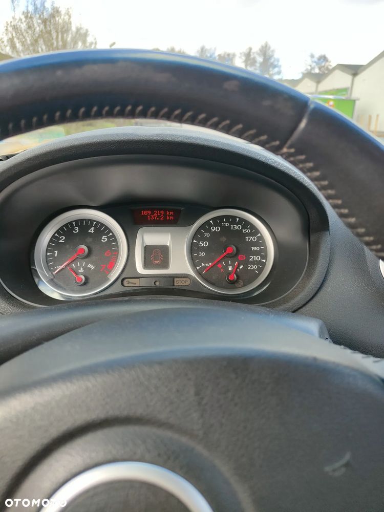 Renault Clio - 13