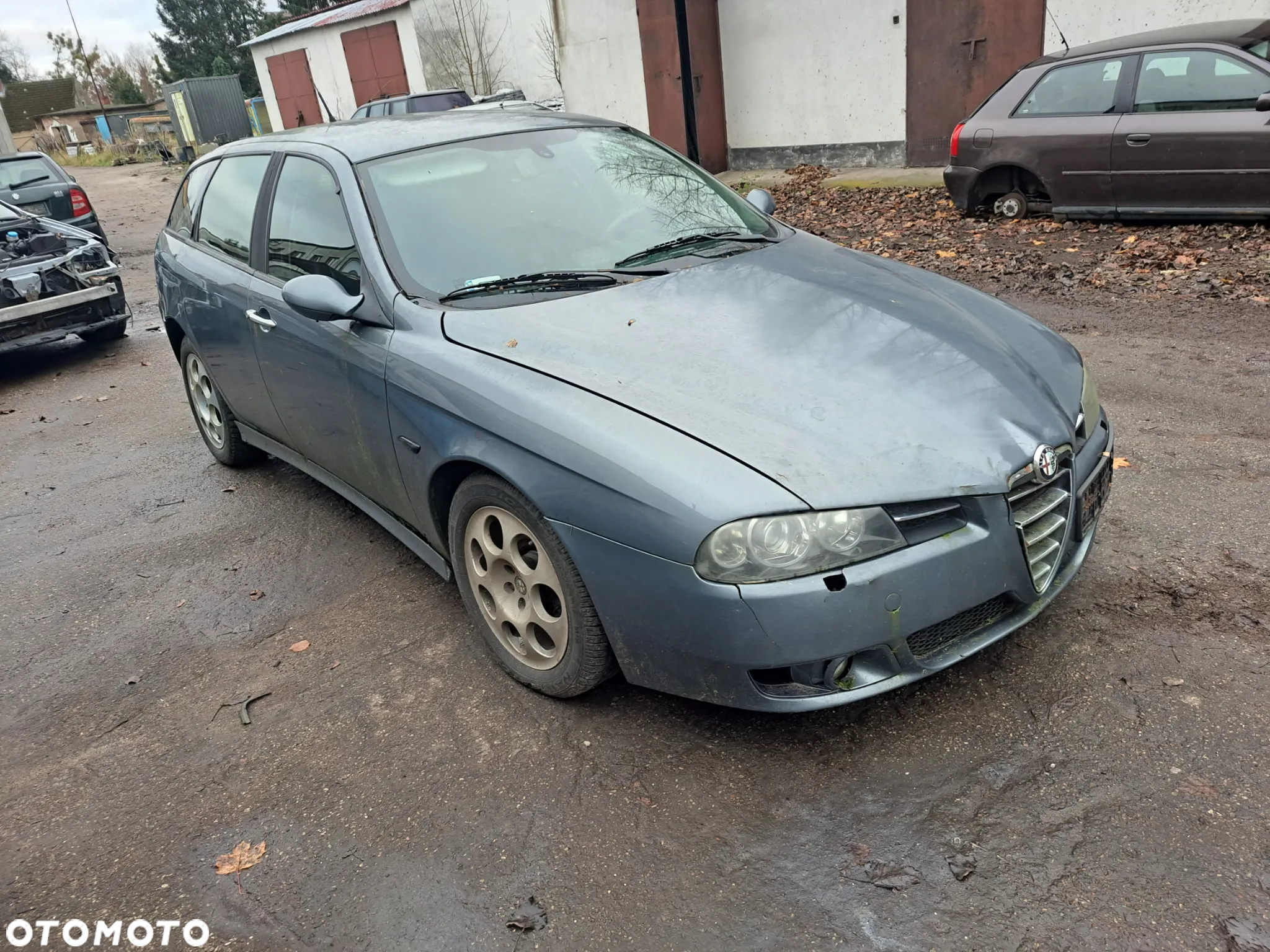 ALFA ROMEO 156 2,4JTD Części , maska, lampy, błotnik, alternator - 2